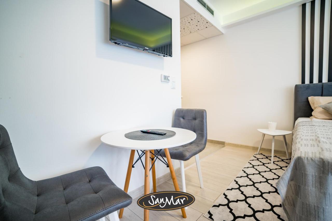 San-Mar Apartments Tuzla Esterno foto