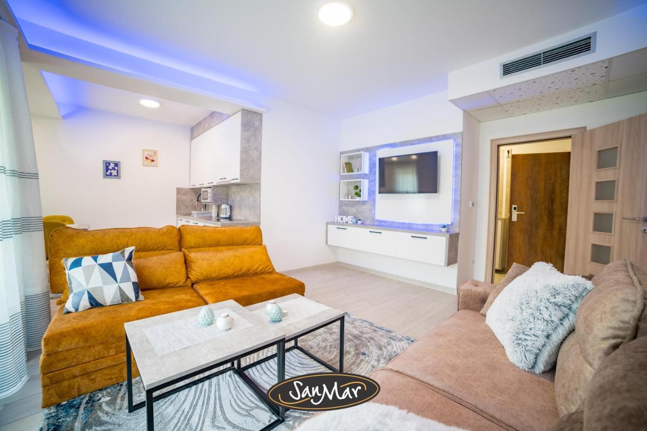 San-Mar Apartments Tuzla Esterno foto