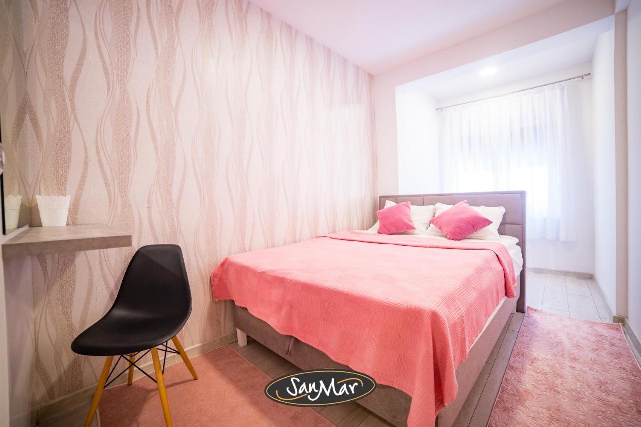 San-Mar Apartments Tuzla Esterno foto