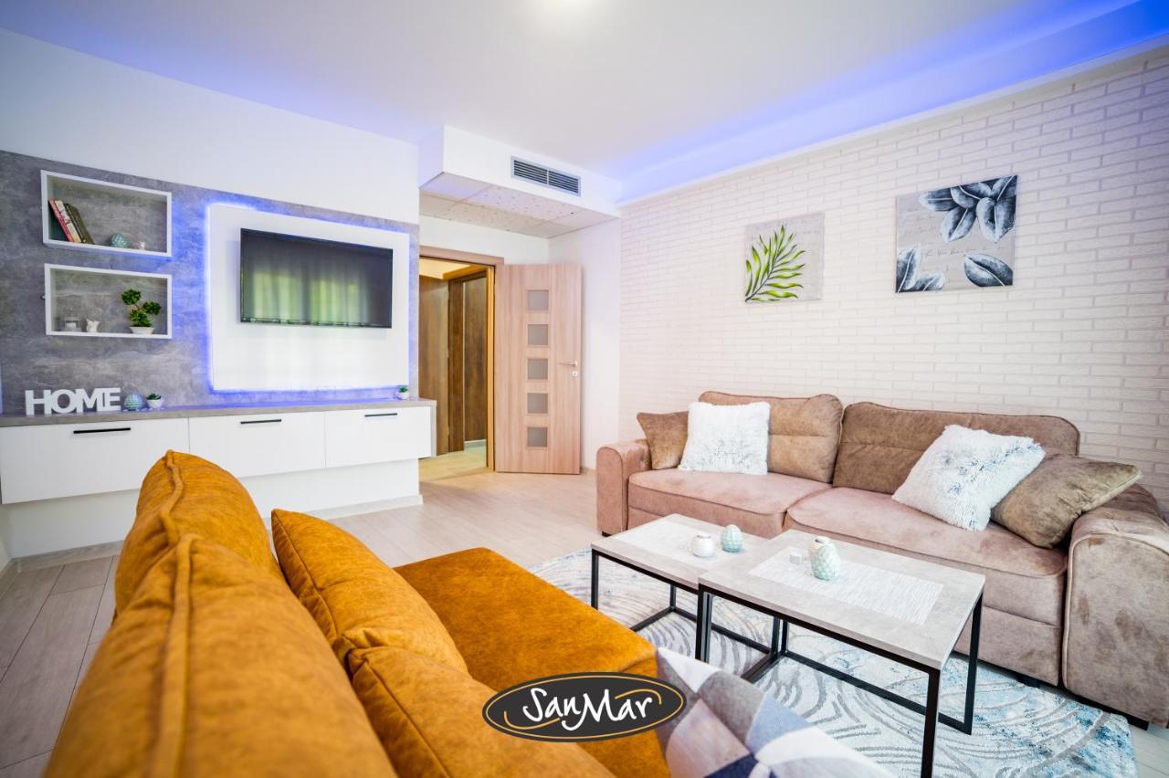 San-Mar Apartments Tuzla Esterno foto